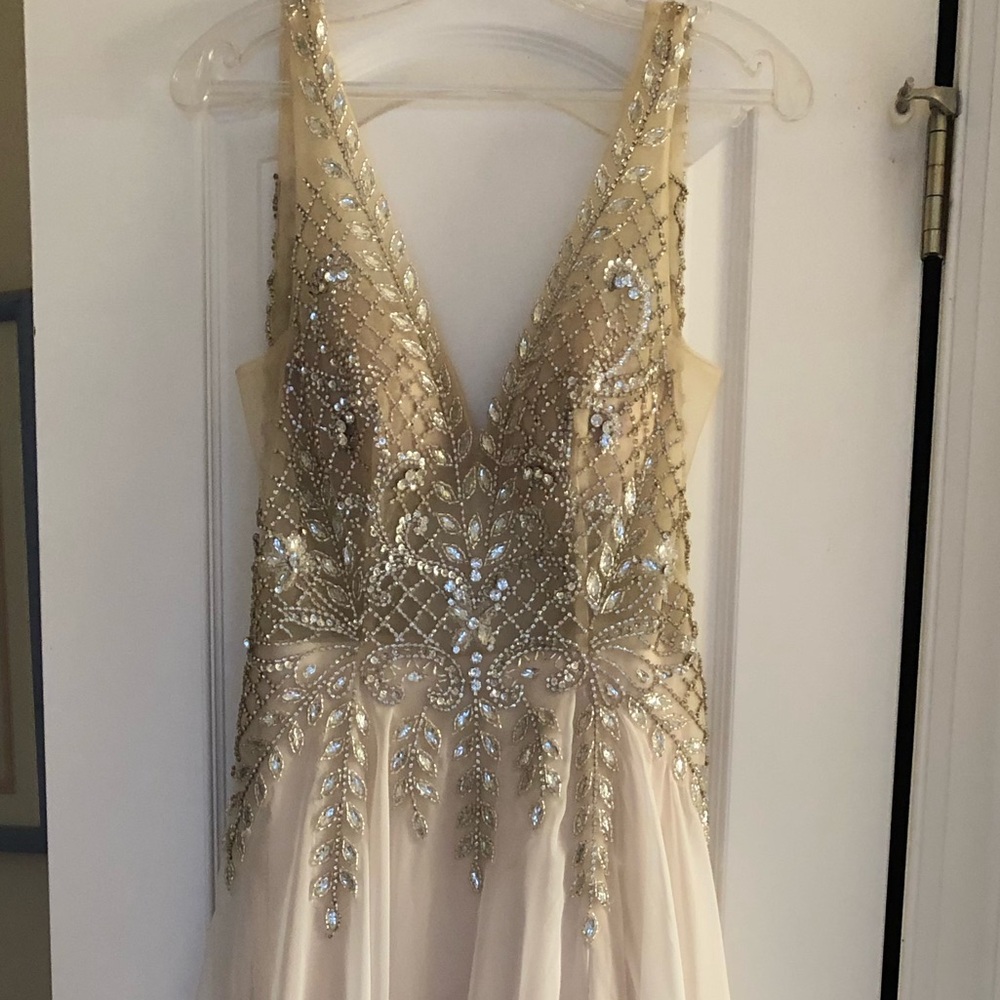 GB from Dillard’s prom dress